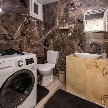 Spacious 2 Bedroom In Nisantasi Istanbul
