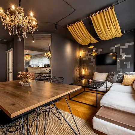 Spacious 2 Bedroom In Nisantasi דירה