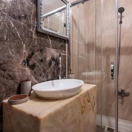 Lejlighed Spacious 2 Bedroom In Nisantasi Istanbul